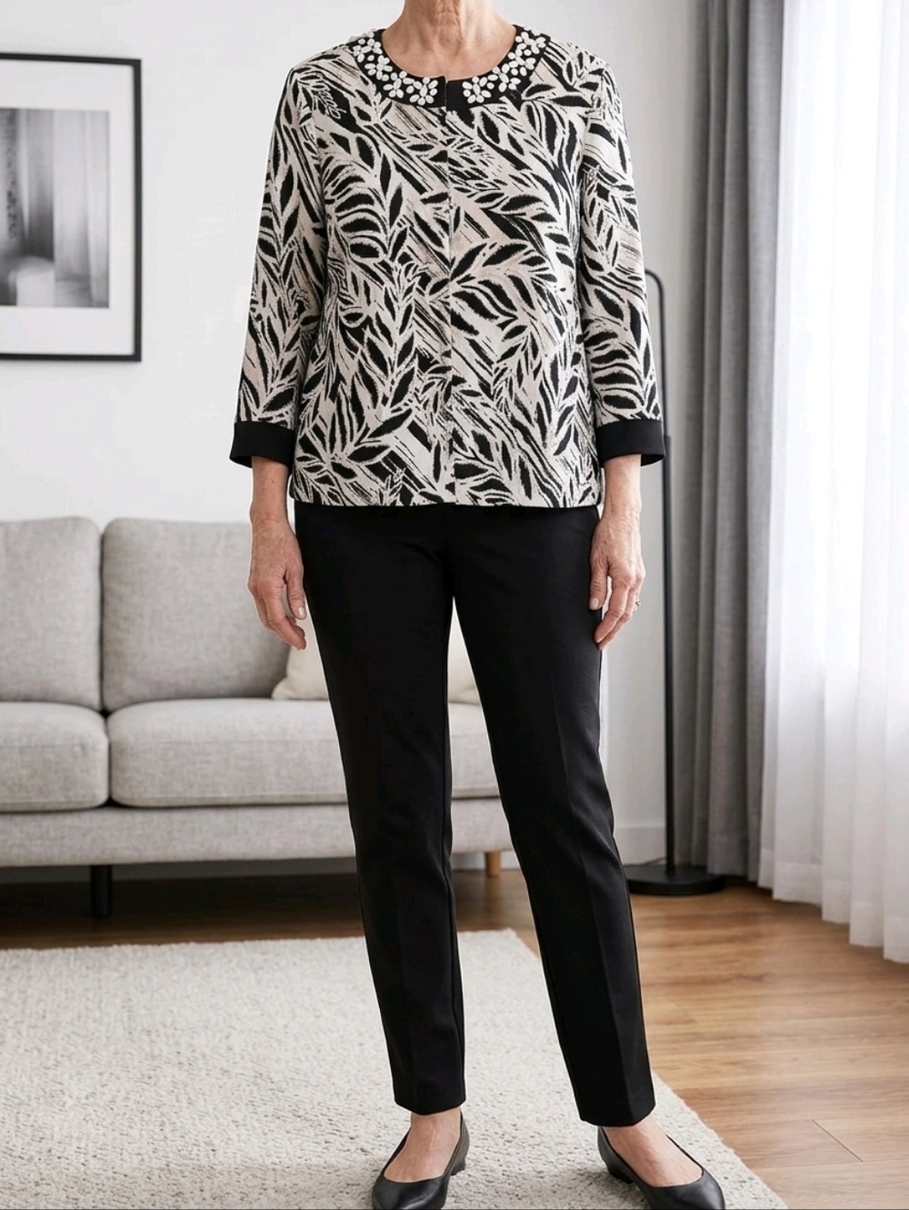 JM Collections Chico's Black and White Floral Leaf Blouse, Blouse Only